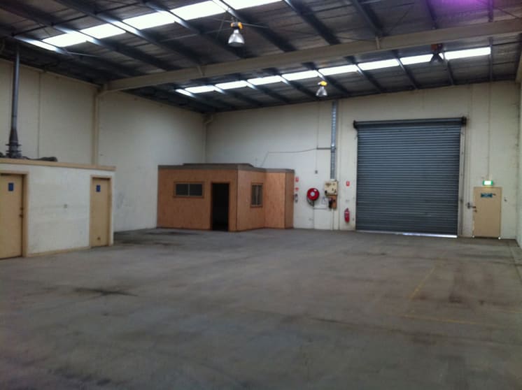 Click to view all images 10 Trade Way Kilsyth VIC 3137 - Image 2