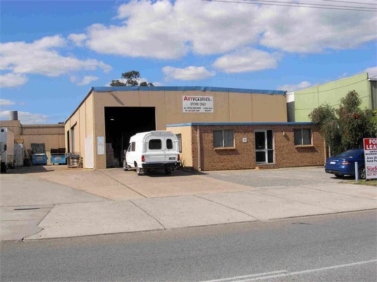 Click to view all images 12 Wright Street Bayswater WA 6053 - Image 1