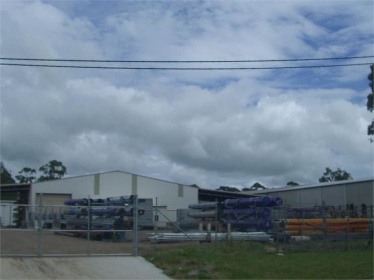 Click to view all images Rear/2308 Pacific Highway Heatherbrae NSW 2324 - Image 1
