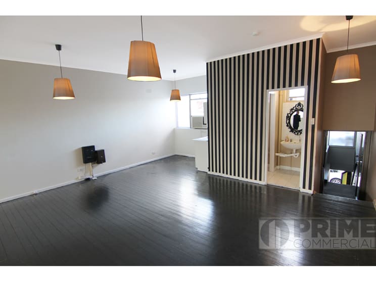Click to view all images 102 Alexander Street Crows Nest NSW 2065 - Image 1