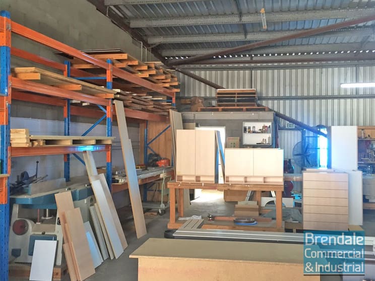 Click to view all images 1/3 Belconnen Crescent Brendale QLD 4500 - Image 3