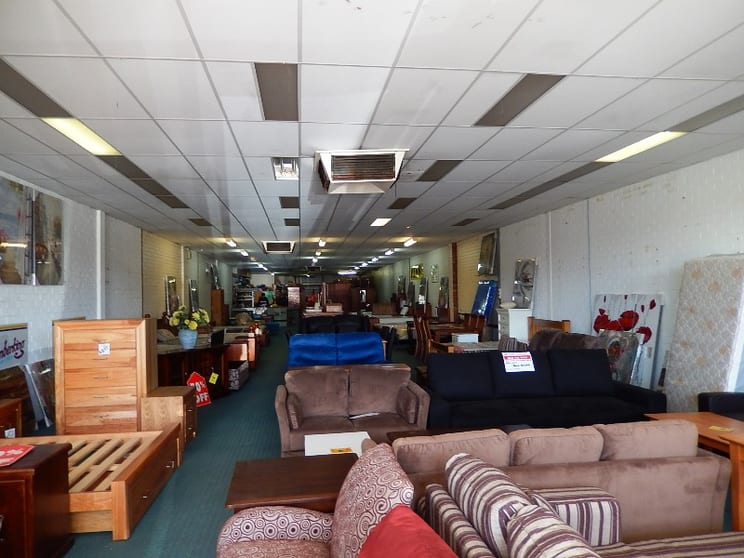 Click to view all images Unit 1/135 Russell Street Morley WA 6062 - Image 3