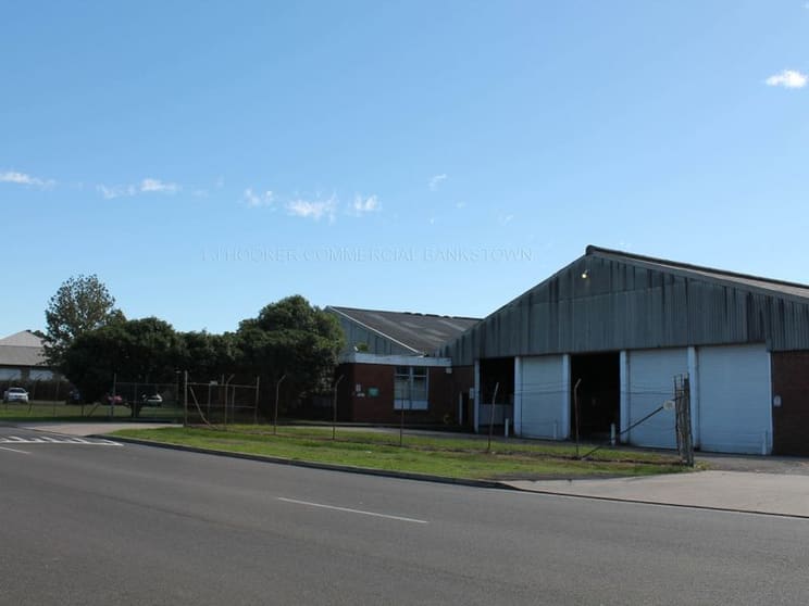 Click to view all images 18 Cutler Road Lansvale NSW 2166 - Image 1
