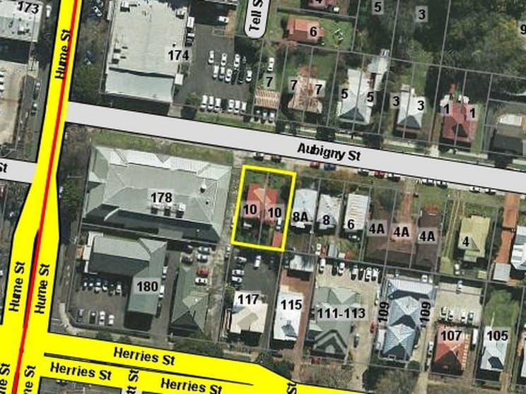 Click to view all images 10 Aubigny Street East Toowoomba QLD 4350 - Image 1