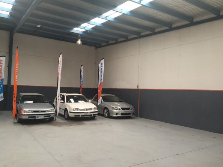 Click to view all images 2/249 Boundary Road Mordialloc VIC 3195 - Image 2
