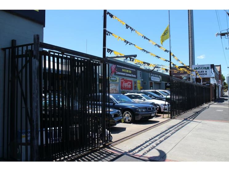 Click to view all images 647-653 North Road Ormond VIC 3204 - Image 2