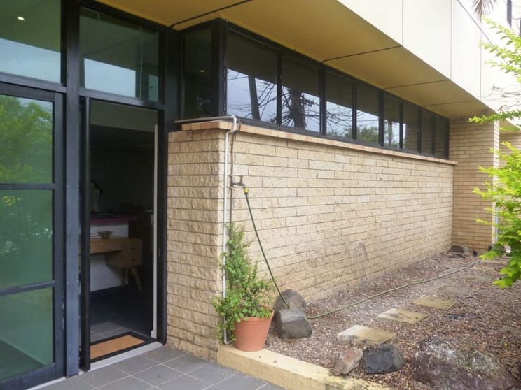 2/38-40 Fisher Street East Brisbane QLD 4169 - Image 3