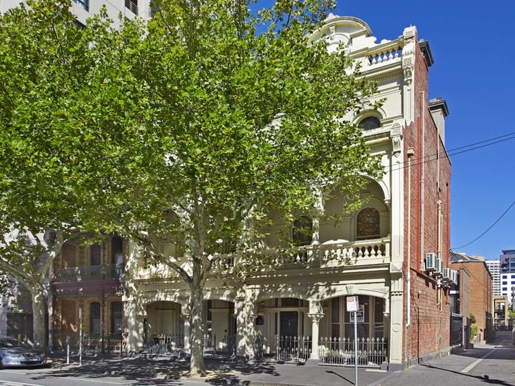 Click to view all images 23 Queensberry Street Carlton VIC 3053 - Image 2