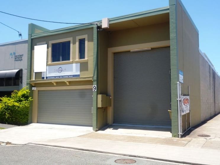 Click to view all images 9 Maud Street Newstead QLD 4006 - Image 2