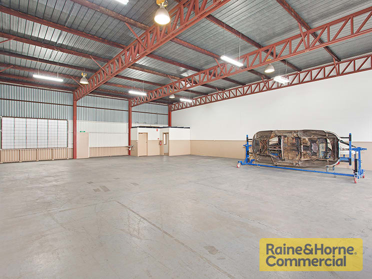 Click to view all images 4/466 Newman Road Geebung QLD 4034 - Image 2
