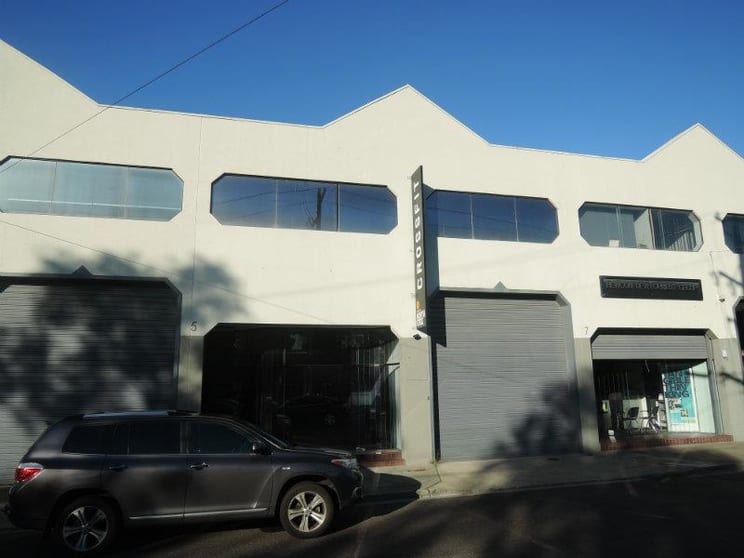 Click to view all images 5 Abbott Street Fairfield VIC 3078 - Image 1