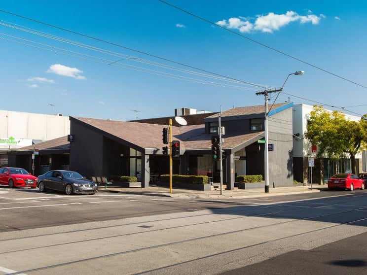 Click to view all images 212 Riversdale Road Hawthorn VIC 3122 - Image 2