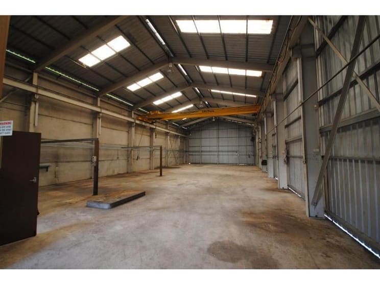 Click to view all images 20 Wing Street Wingfield SA 5013 - Image 3