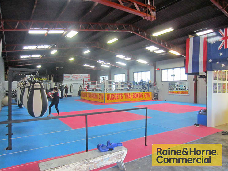 Click to view all images Newmarket QLD 4051 - Image 2