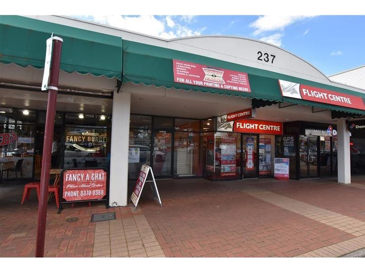 Click to view all images Unit 3, 237 Main Road Blackwood SA 5051 - Image 2