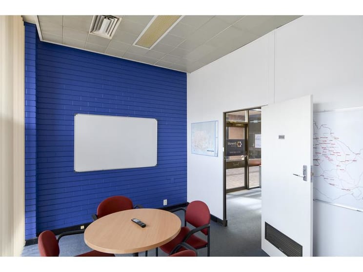 Click to view all images 79 Firebrace Street Horsham VIC 3400 - Image 3