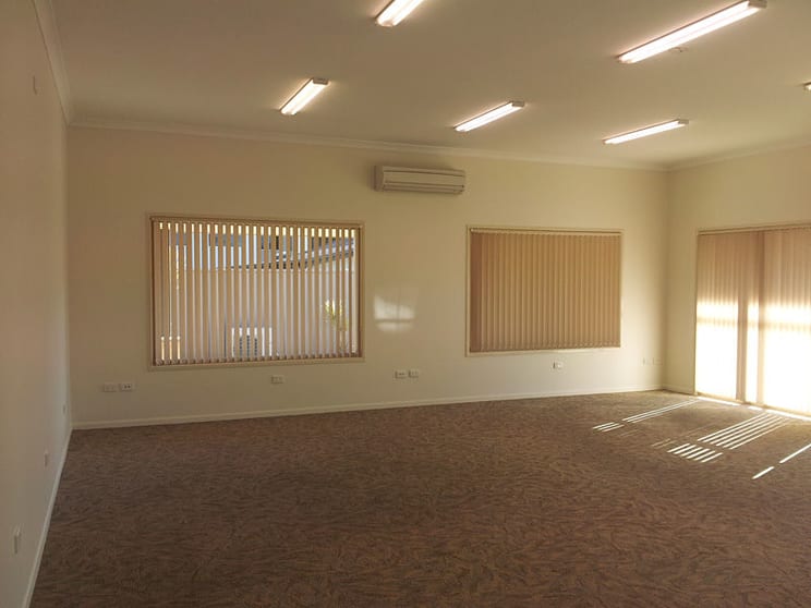 Click to view all images 81 Barolin St Bundaberg Central QLD 4670 - Image 2