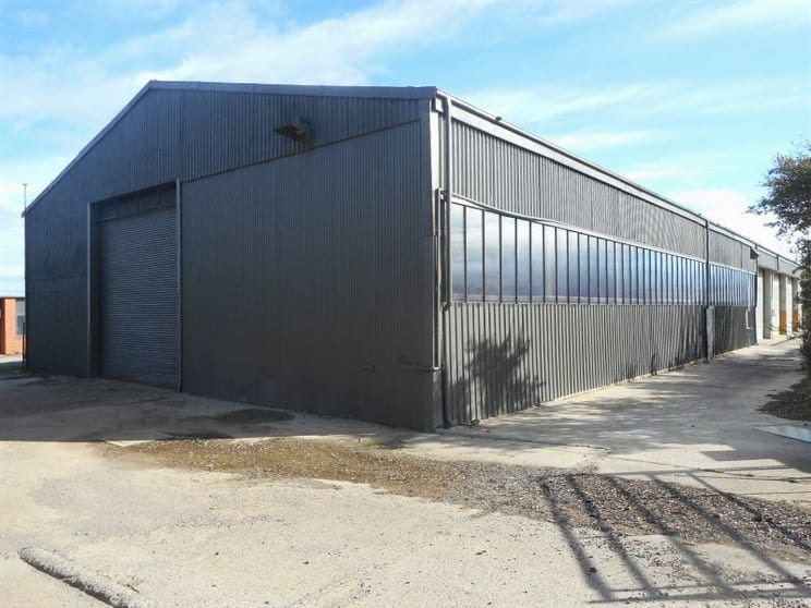 Click to view all images 256 Princes Hwy Dandenong VIC 3175 - Image 2