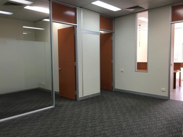 Click to view all images 12 Challis Street Dickson ACT 2602 - Image 3