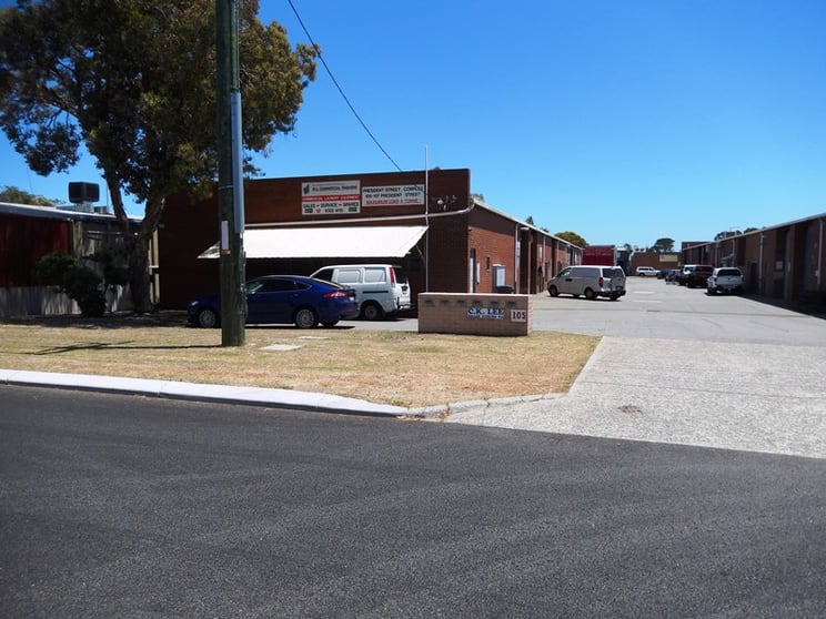 Click to view all images 3/105 President Street Welshpool WA 6106 - Image 1