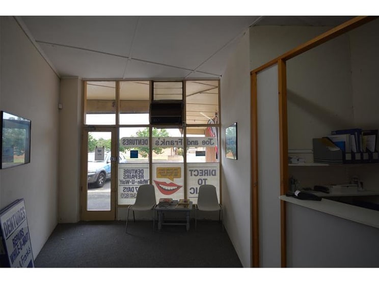 Click to view all images Shop 3, 211 Diagonal Road Warradale SA 5046 - Image 3