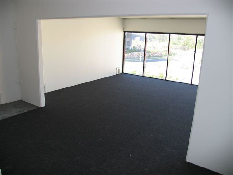 Click to view all images Deception Bay QLD 4508 - Image 2