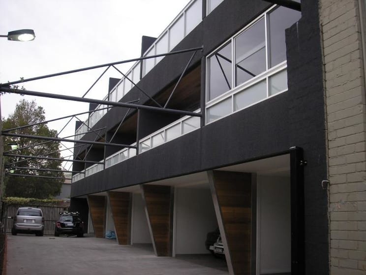Click to view all images 2/37 Pine Street Hawthorn VIC 3122 - Image 1