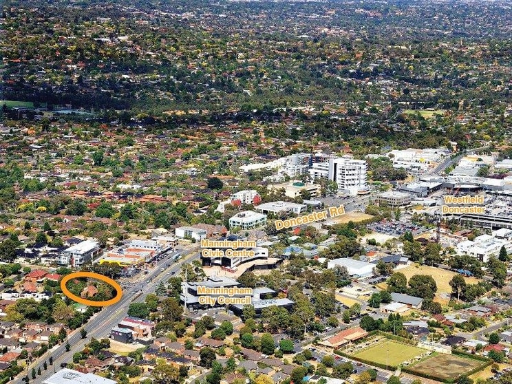 Click to view all images 720 Doncaster Road (Whittens Lane) Doncaster VIC 3108 - Image 2