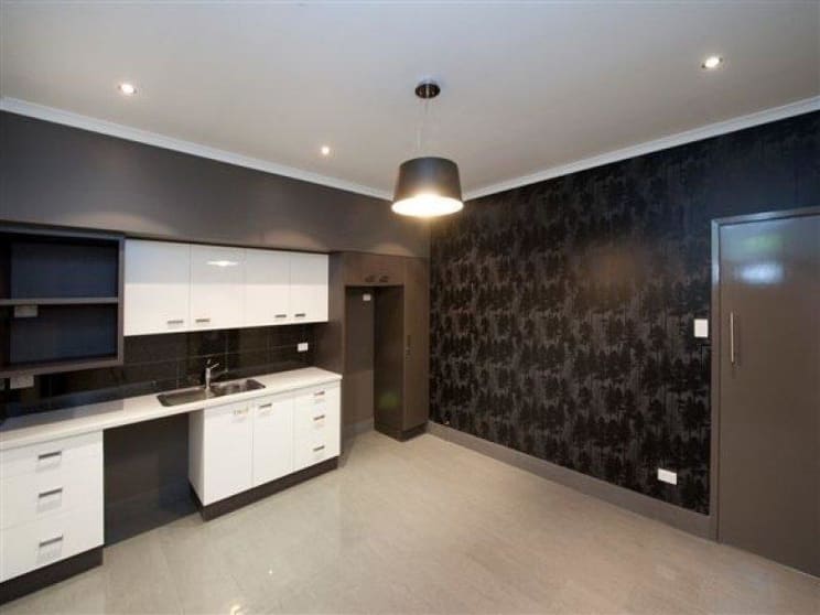 Click to view all images 189 East Street Rockhampton City QLD 4700 - Image 3