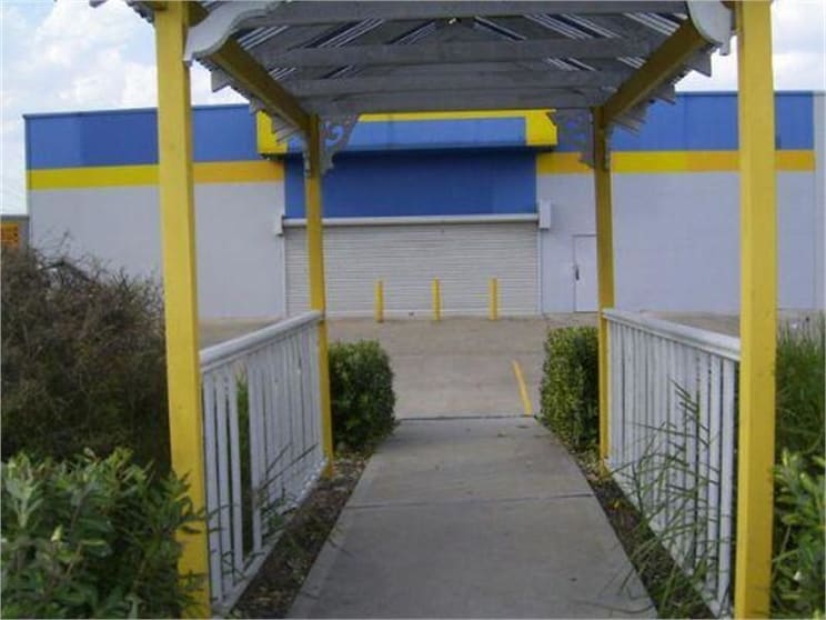 Click to view all images 1/827 Old Northern Road Dural NSW 2158 - Image 2