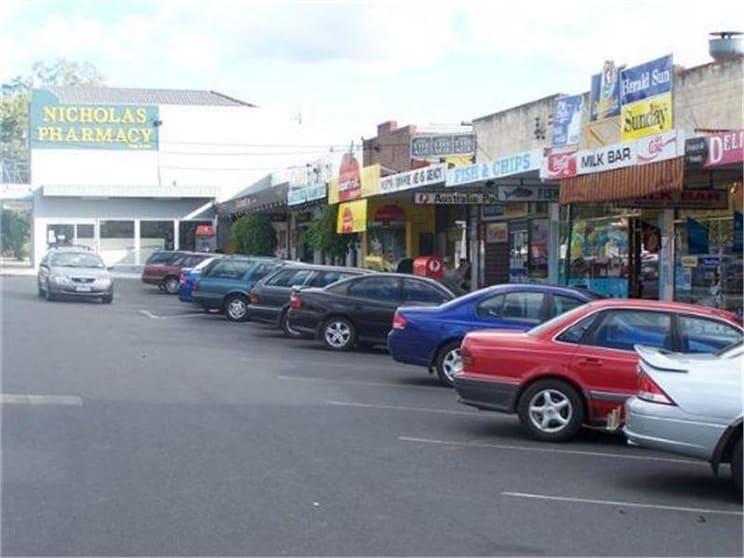 Click to view all images GndFlr/242 Waterdale Road Ivanhoe VIC 3079 - Image 3