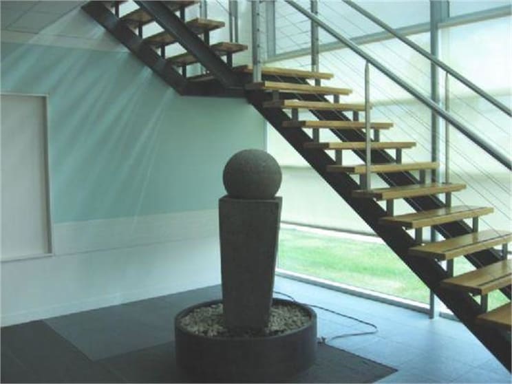 Click to view all images 3/31 Sabre Drive Port Melbourne VIC 3207 - Image 2