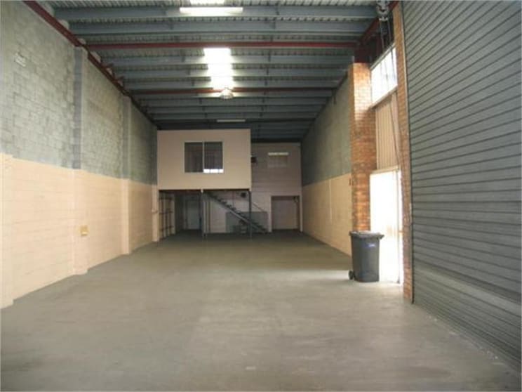 Click to view all images Archerfield QLD 4108 - Image 2