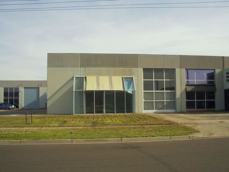 Click to view all images Dandenong VIC 3175 - Image 2
