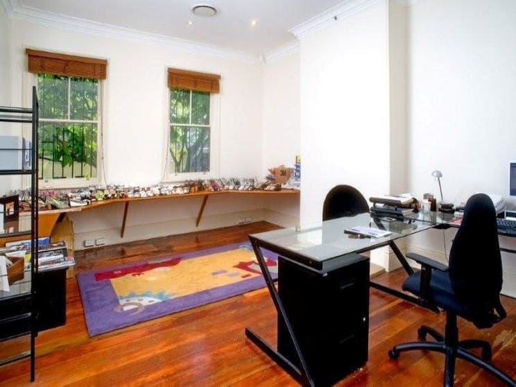 Click to view all images 111 Riley Street Darlinghurst NSW 2010 - Image 2