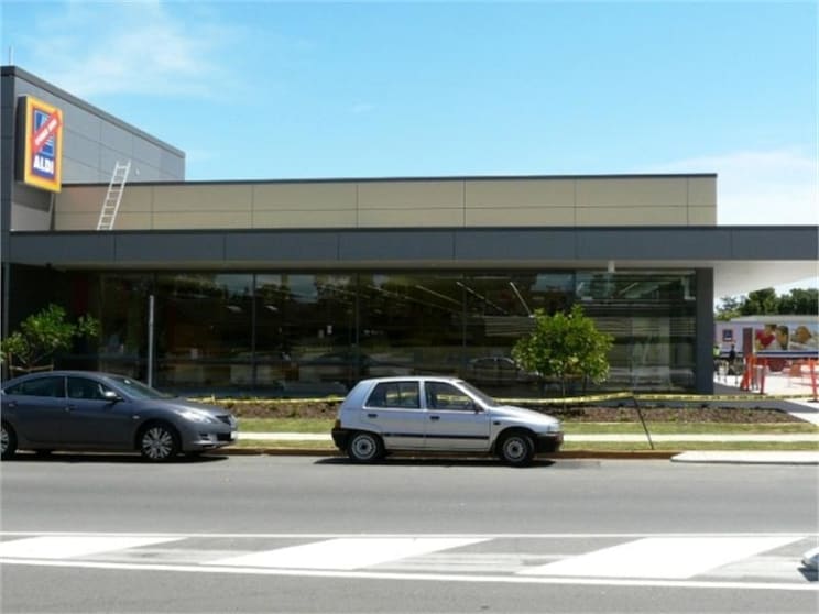 Click to view all images Kallangur QLD 4503 - Image 3