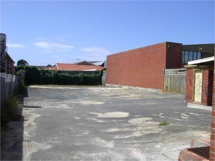 Click to view all images 18 Advantage Road Highett VIC 3190 - Image 3