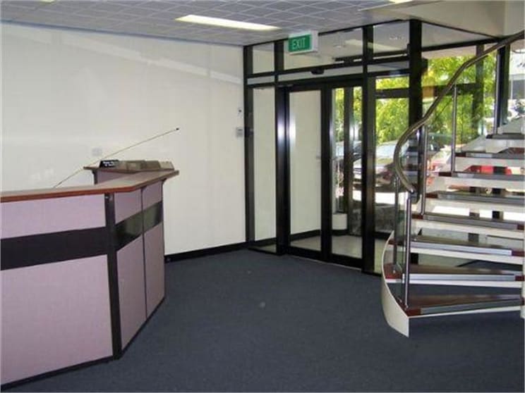 Click to view all images 1St Flr, 5 Helen Street Heidelberg Heights VIC 3081 - Image 2