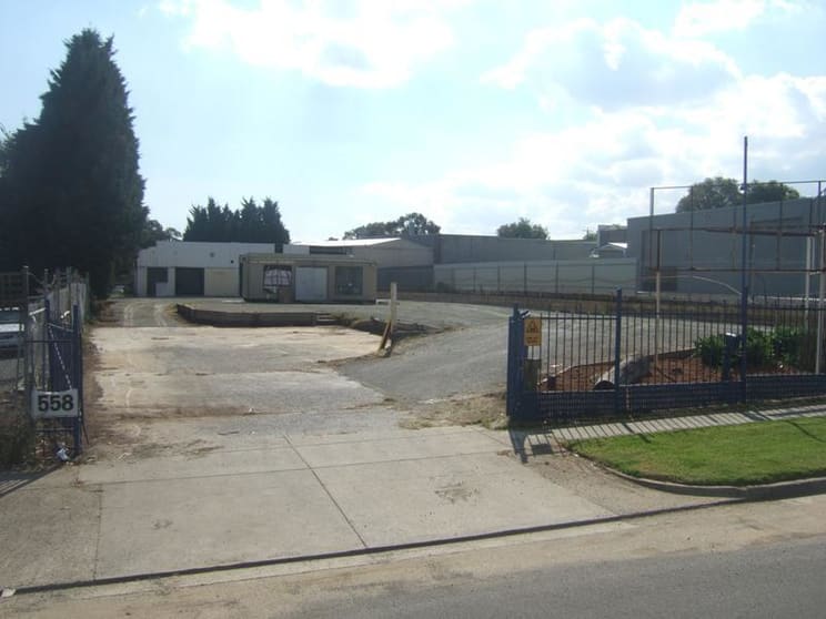 Click to view all images 558 Frankston Dandenong Road Carrum Downs VIC 3201 - Image 2