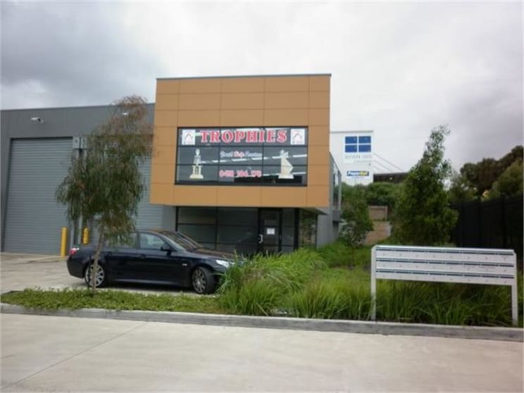 Click to view all images 24/25 Conquest Way Hallam VIC 3803 - Image 3