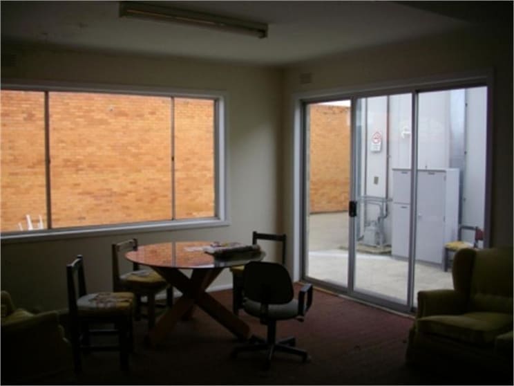 Click to view all images 69 Grange Road Cheltenham VIC 3192 - Image 3
