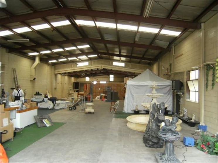 Click to view all images 113-115 Cheltenham Road Dandenong VIC 3175 - Image 2