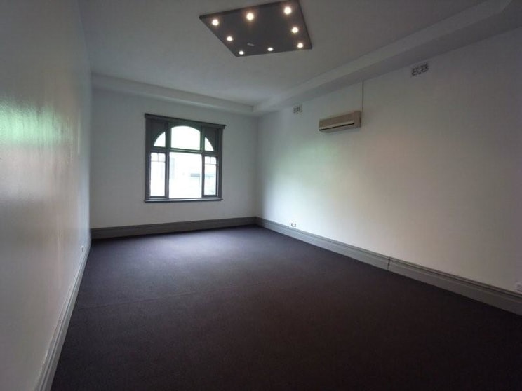 Click to view all images 86 Abercrombie Street Chippendale NSW 2008 - Image 2