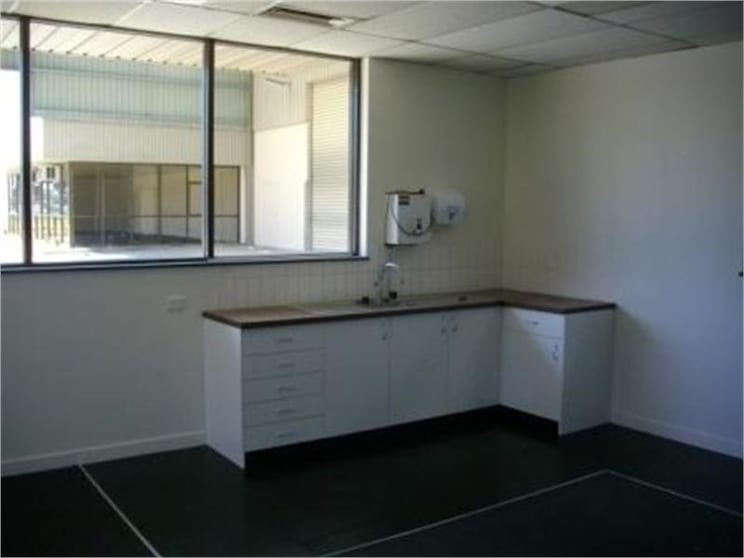 Click to view all images 58-60 Bond Street Mordialloc VIC 3195 - Image 3