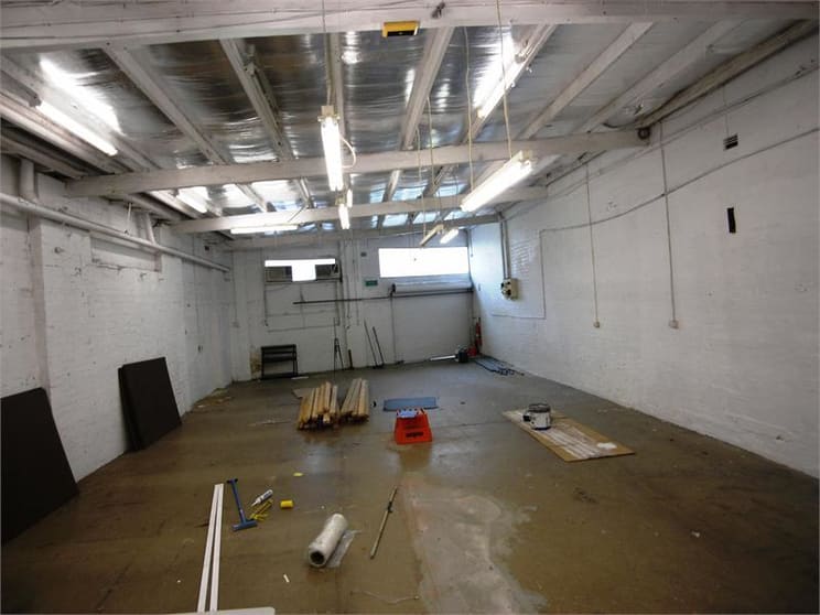 Click to view all images Unit 3, 3 Little Collins Street Surry Hills NSW 2010 - Image 3