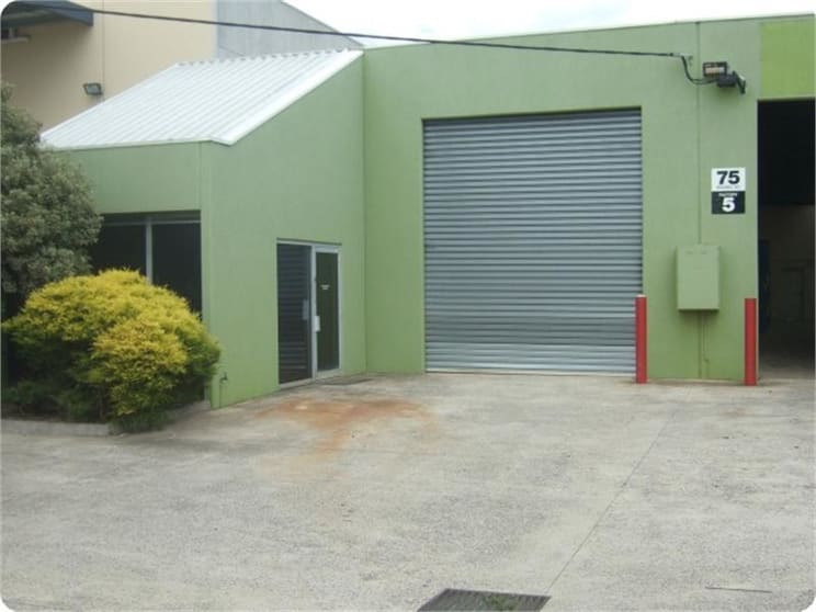 Click to view all images 4/75 Brunel Road Seaford VIC 3198 - Image 1
