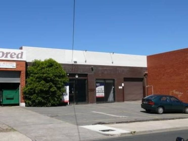 Click to view all images 6 Helen Street Heidelberg West VIC 3081 - Image 1