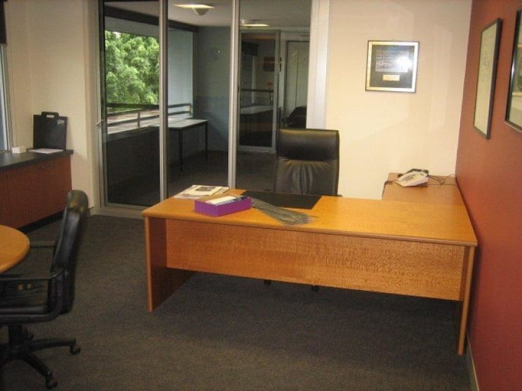 Click to view all images West End QLD 4101 - Image 3