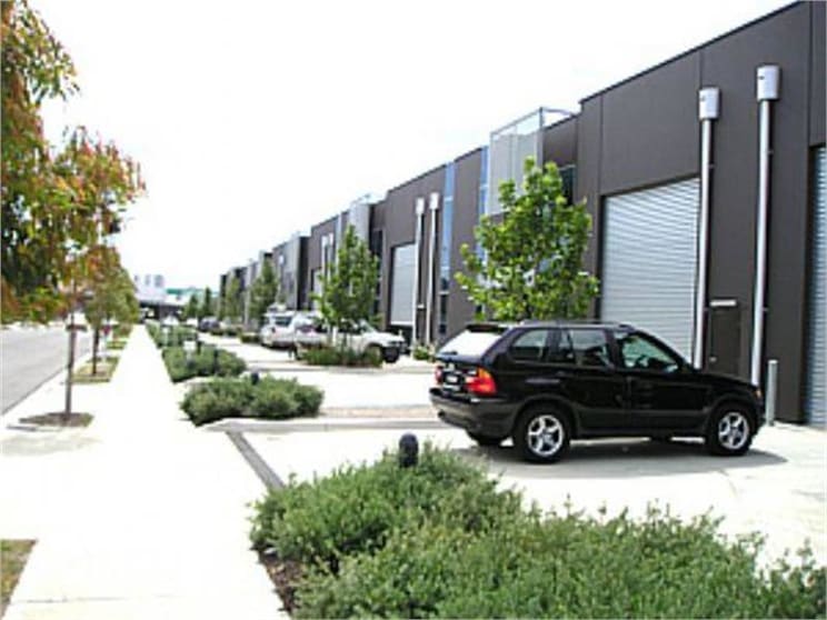 Click to view all images 12-29 Rocklea Dve &Amp; 111-119 Salmon St Port Melbourne VIC 3207 - Image 2
