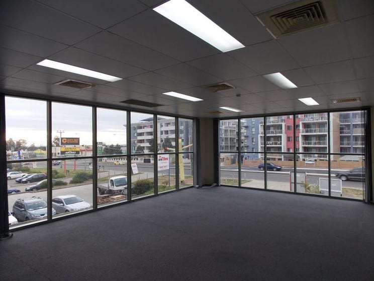 Click to view all images 28 Third Avenue Blacktown NSW 2148 - Image 2